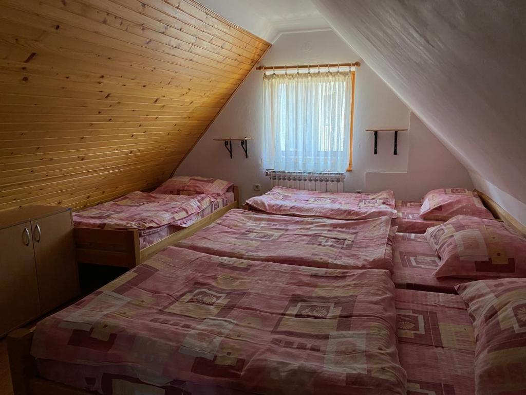 Apartmani Marija Яхорина Екстериор снимка