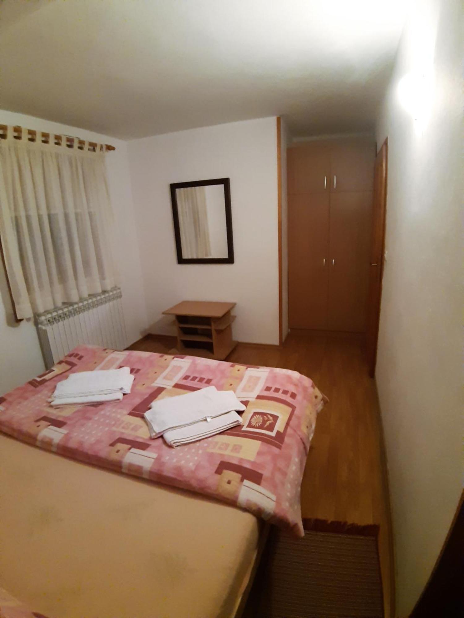 Apartmani Marija Яхорина Екстериор снимка