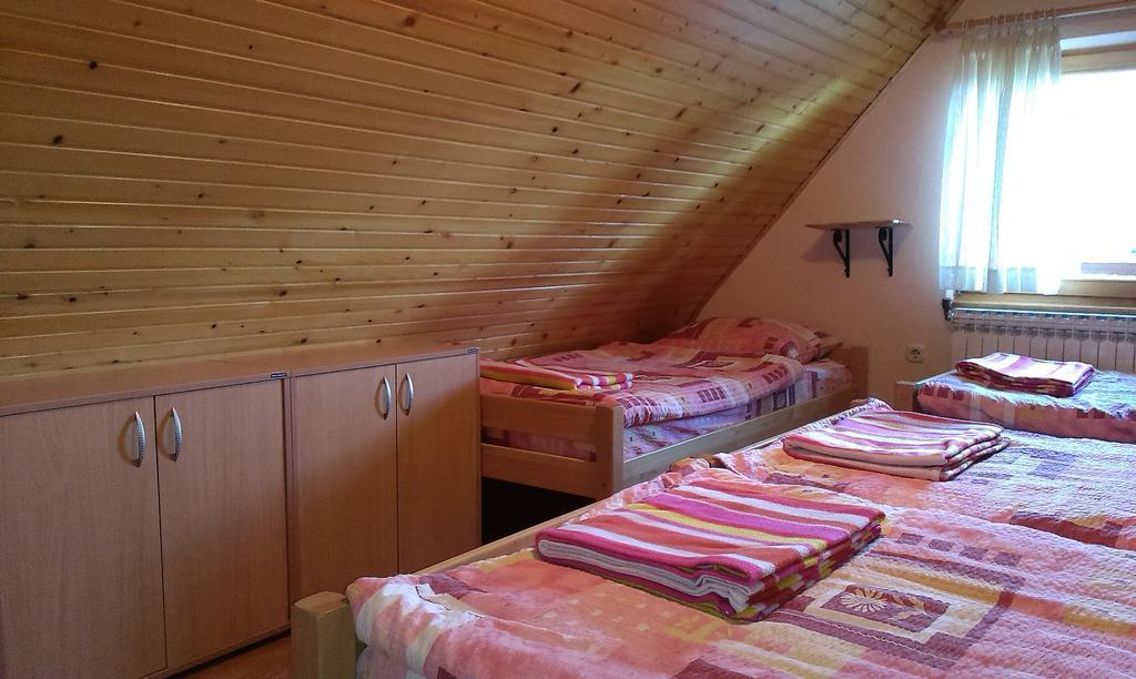 Apartmani Marija Яхорина Екстериор снимка